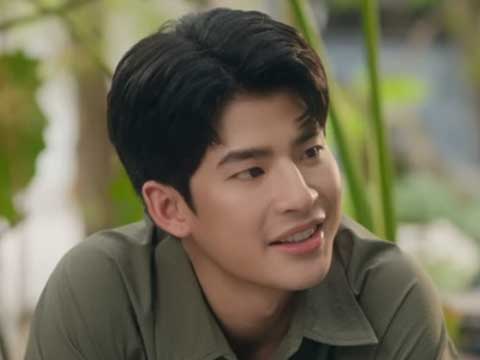“มาร์ค-จิมมี่” เอนเนอร์จี้มาเต็ม แข่งกันจีบ “โอม”