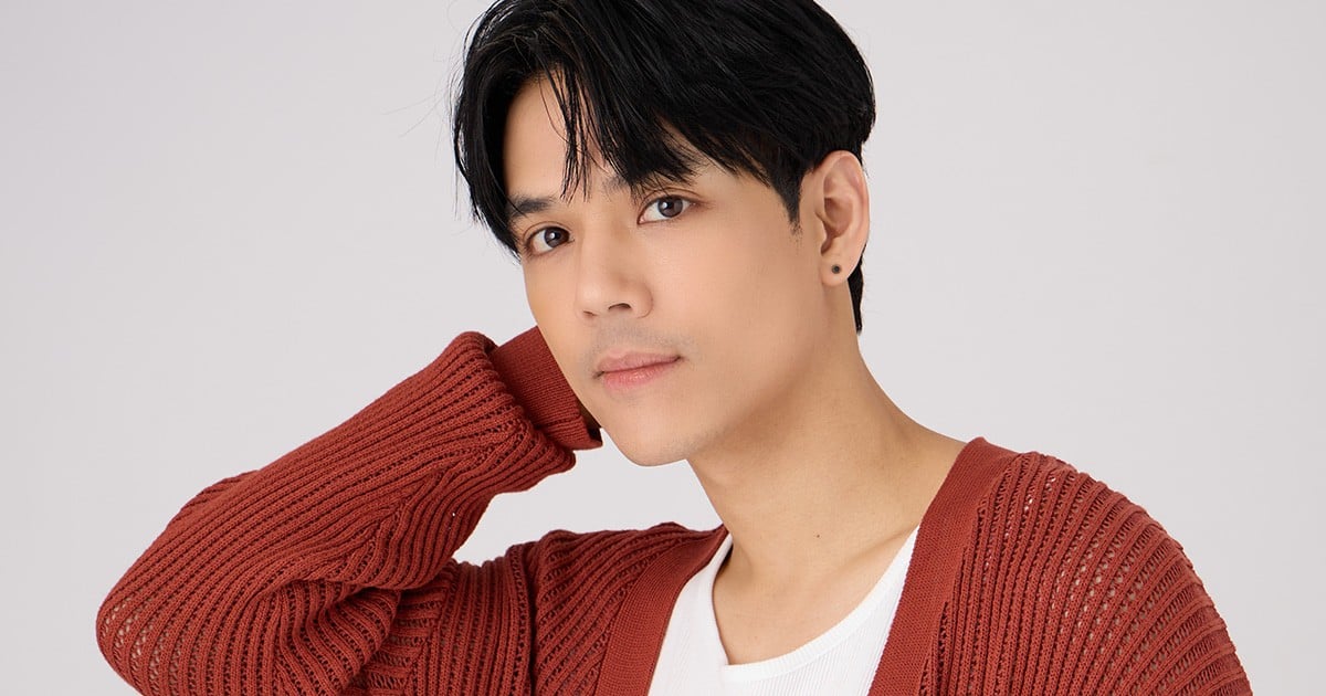 เขาชุมทอง คะนองชุมโจร 2025 ใต้เงาตะวันอันร้อนแรงแห่งปักษ์ใต้… มีเสียงปืนดังขึ้นเป็นสัญญาเตือนถึงการมาเยือนของจอมโจรผู้ยิ่งใหญ่ นามว่า 'โกหว่า ทุ่งสง'! ภารกิจคือการปล้นเพื่อชาติ เพื่อคนจน แต่เหนือสิ่งอื่นใด คือการล้างแค้นชำระหนี้เลือดที่ฝังลึกมานานนับสองทศวรรษ เมื่อเส้นทางของนักสู้ผู้เปี่ยมอุดมการณ์ ต้องปะทะเข้ากับศัตรูเก่าผู้พรากเมียรักไป… ณ วินาทีนี้ ไม่มีสิ่งใดสำคัญเท่าการลั่นไก 6 Nicky 1200