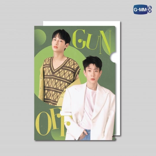 Offgun表紙 rollacoaster GMM TV GMMTV / OFFGUN カスタマイズアクリルキーチェーン - タイBL