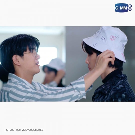 VICE VERSA SERIES BUCKET HAT | หมวก VICE VERSA รักสลับโลก