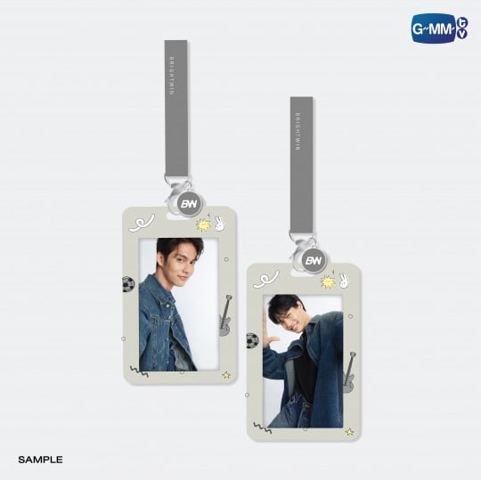 BRIGHT WIN CARD HOLDER WITH SELFIE EXCLUSIVE PHOTOCARDS