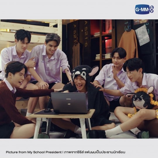 CHINZHILLA HAND WARMER PILLOW | หมอนสอดมือชินชิลล่า