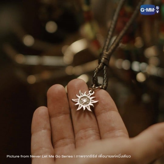 SUNSHINE BRACELET | สร้อยข้อมือพระอาทิตย์