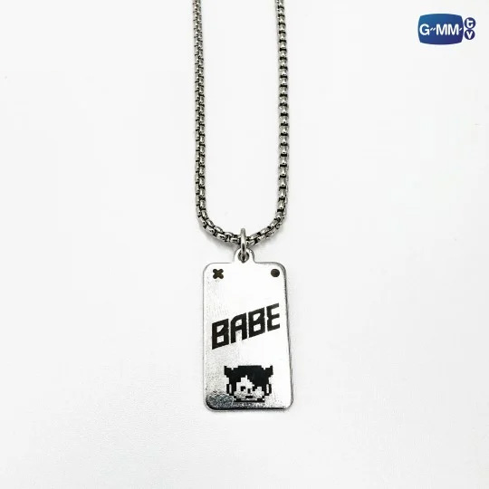 BABE NECKLACE | A BOSS AND A BABE