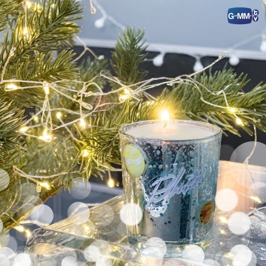 SECRET DEEP NIGHT SCENTED CANDLE | PLUTO นิทาน ดวงดาว ความรัก