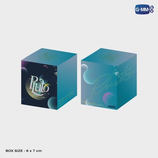 SECRET DEEP NIGHT SCENTED CANDLE | PLUTO นิทาน ดวงดาว ความรัก