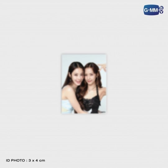 LUNAR MINI CARD HOLDER WITH NAMTANFILM PHOTOCARD