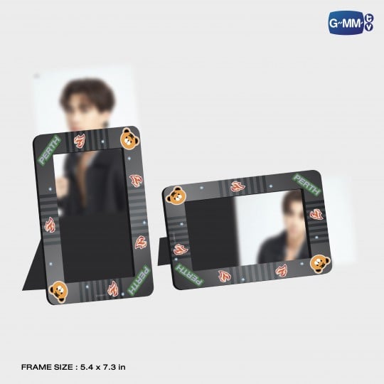 PERTH TANAPON POSTCARD SET WITH FRAME