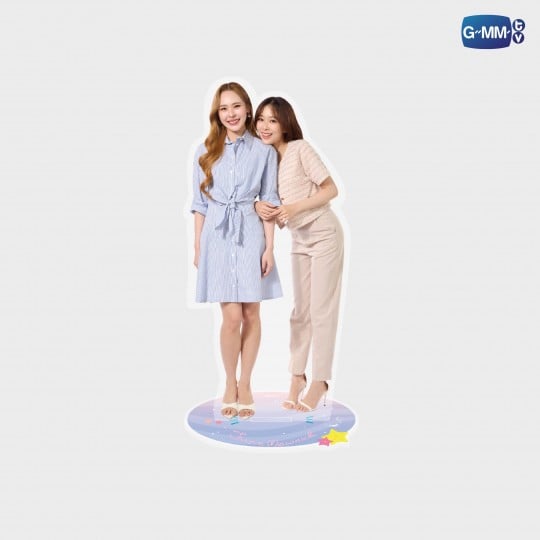 JUNEMEWNICH ACRYLIC STANDEE | คุณวาฬร้านชำ WHALE STORE XOXO