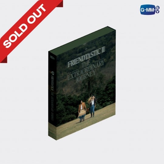 FRIENDTASTIC II : THE EXTRAORDINARY JOURNEY | THE OFFICIAL PHOTOBOOK OF GEMINIFOURTH