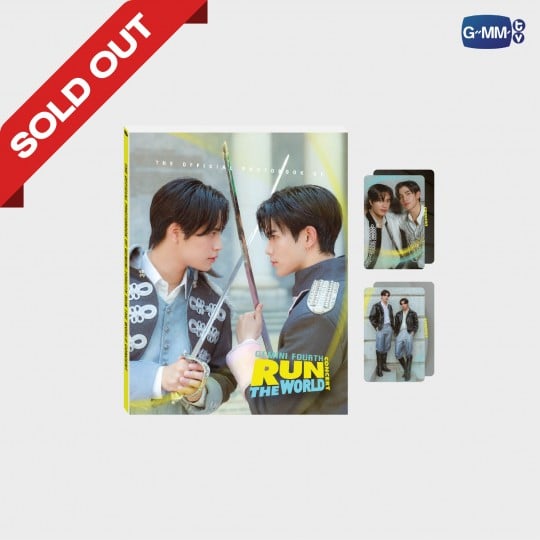 THE OFFICIAL PHOTOBOOK OF GEMINI FOURTH RUN THE WORLD CONCERT