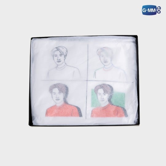 MIX | PORTRAIT ART SERIES T-SHIRT