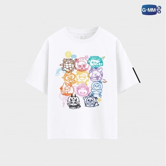 LOVE OUT LOUD FAN FEST 2025 OFFICIAL T-SHIRT